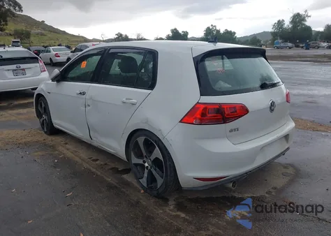 2016 Volkswagen Golf Gti S 4-Door z USA, uszkodzony, nr VIN 3VW5T7AU7GM047005